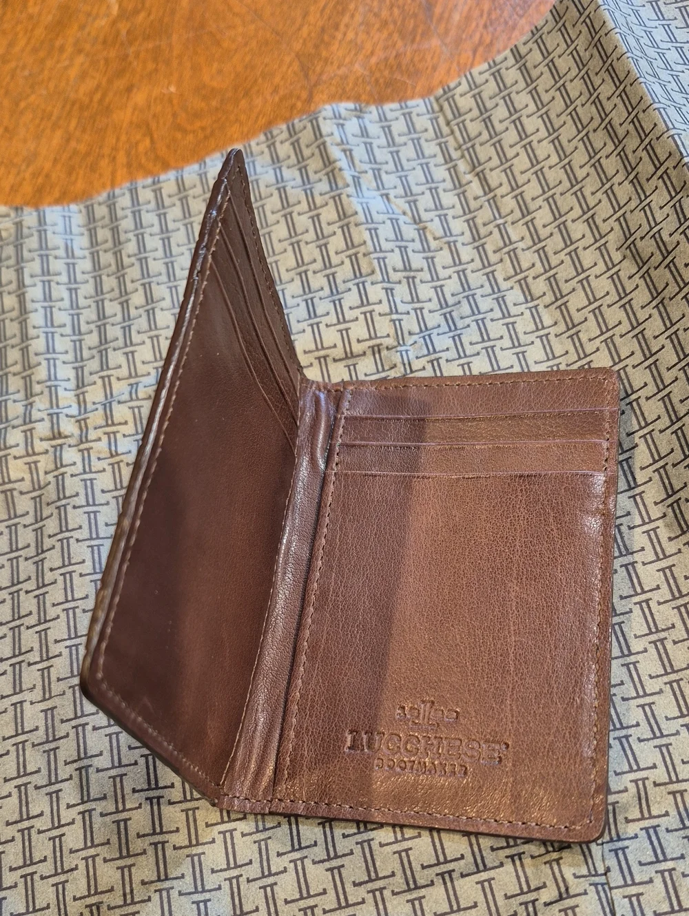 LUCCHESE Bootmaker Crocodile Leather Bifold Wallet Brand New
